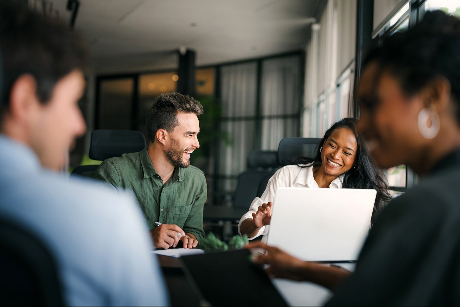 4 Easy ways to build a team step culture and how it improves your business Businessman